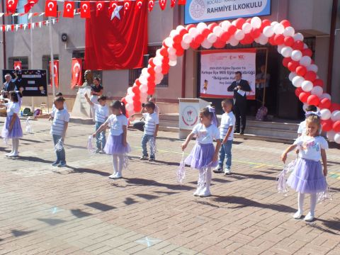 İLKÖĞRETİM HAFTASI KUTLAMALARI BÜYÜK COŞKU İLE GERÇEKLEŞTİ