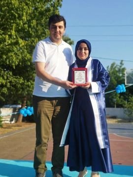 Kartepe Anadolu Lisesi’nde mezuniyet coşkusu