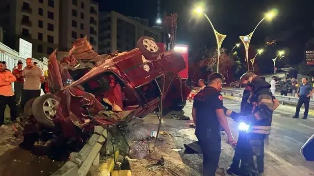 Santral rampasında feci kaza! 2 ölü 3 yaralı